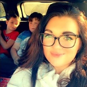 Meet your Posher, Tara